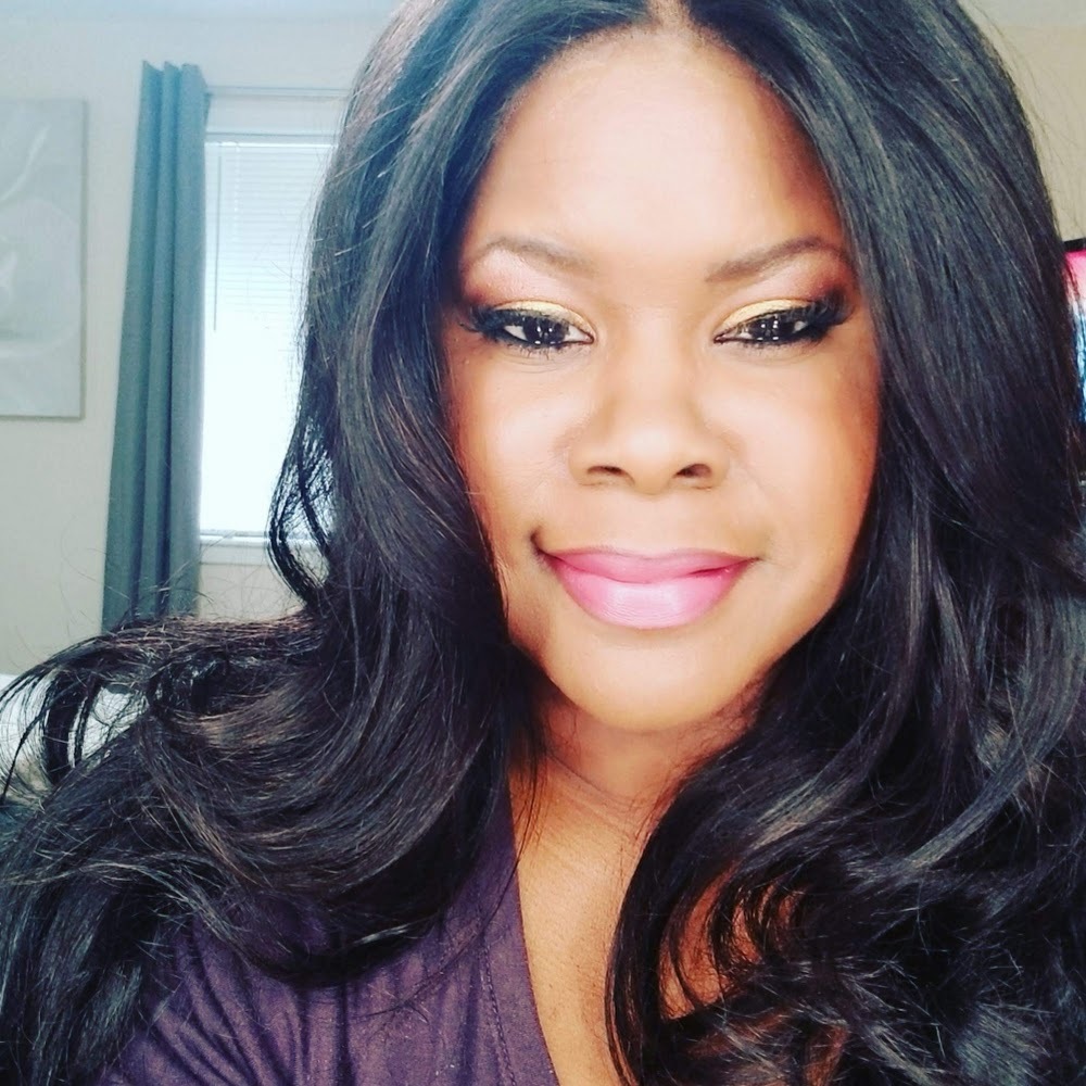 Meet your Posher, Mitzi